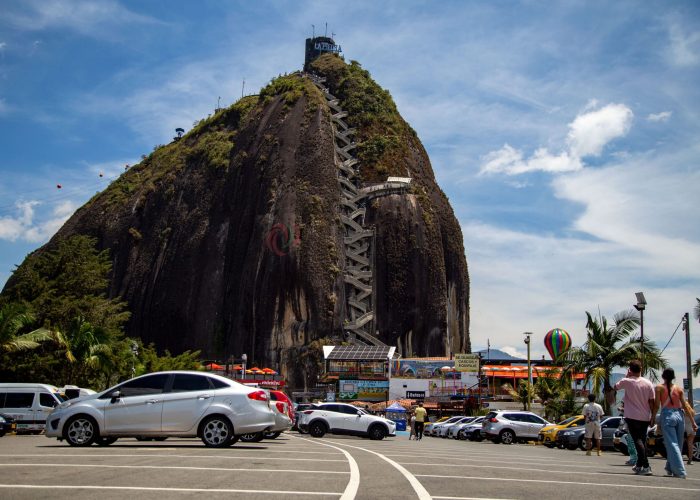 TOUR GUATAPE PIEDRA 3